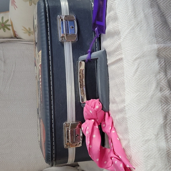 Vintage Fingerhut Luggage Small Case - Picture 5 of 10